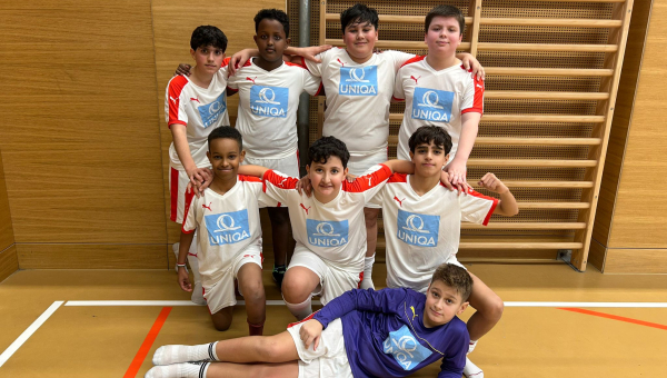 Campus Mirabell überzeugt bei Futsal-Turnier